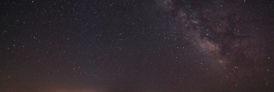 Nocturna de vía láctea en dehesa