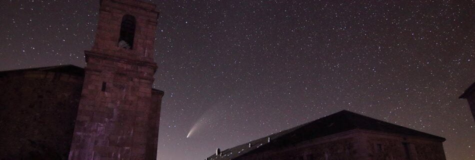 Cometa NEOWISE Peña Francia
