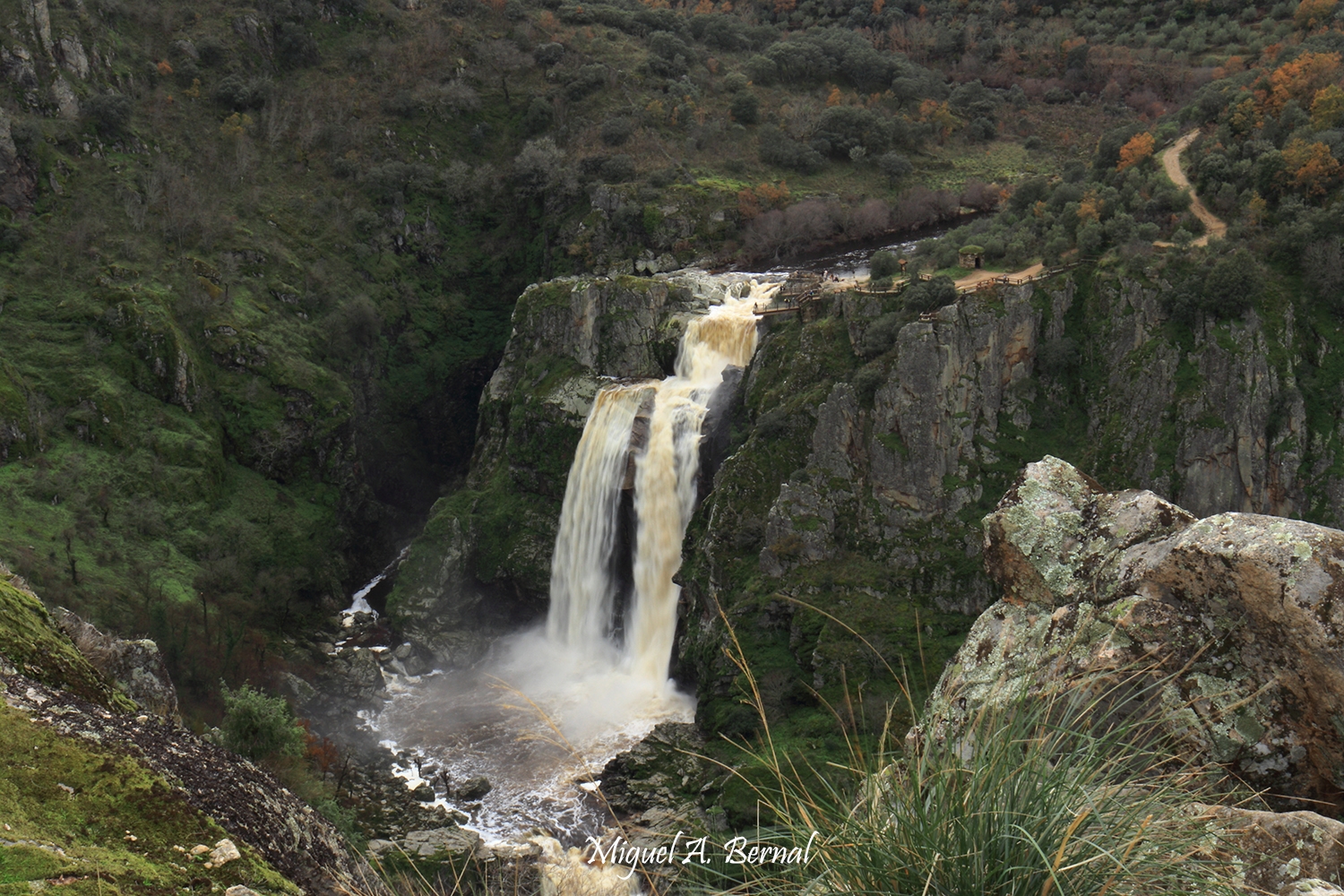 Pozo de los Humos como llegar desde Pereña