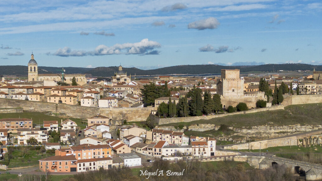 Ciudad Rodrigo y Mar de Placas Solares