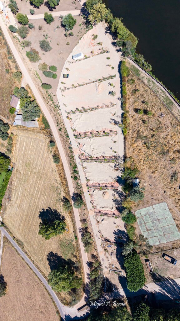 Aparcamiento en el Paraje del Río Águeda en Ciudad Rodrigo
